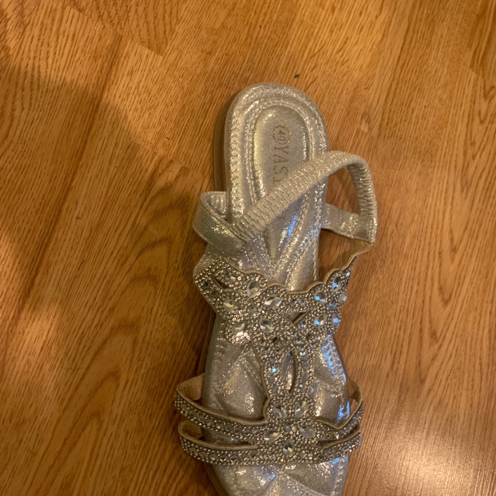 Glamorous Silver Rhinestone Sandals - Picture 3 of 10